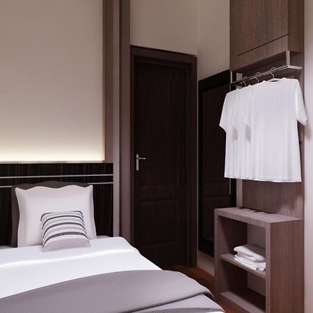 Neotel Hotel City Centre Tanjung Redep Exterior foto