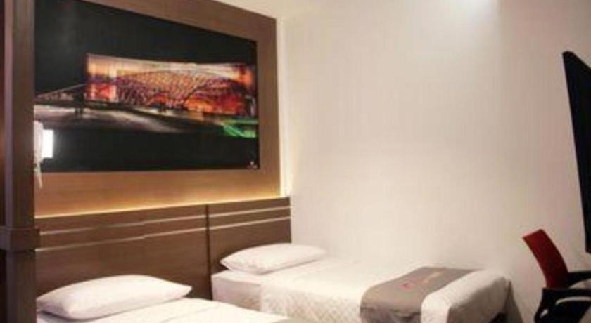 Neotel Hotel City Centre Tanjung Redep Exterior foto