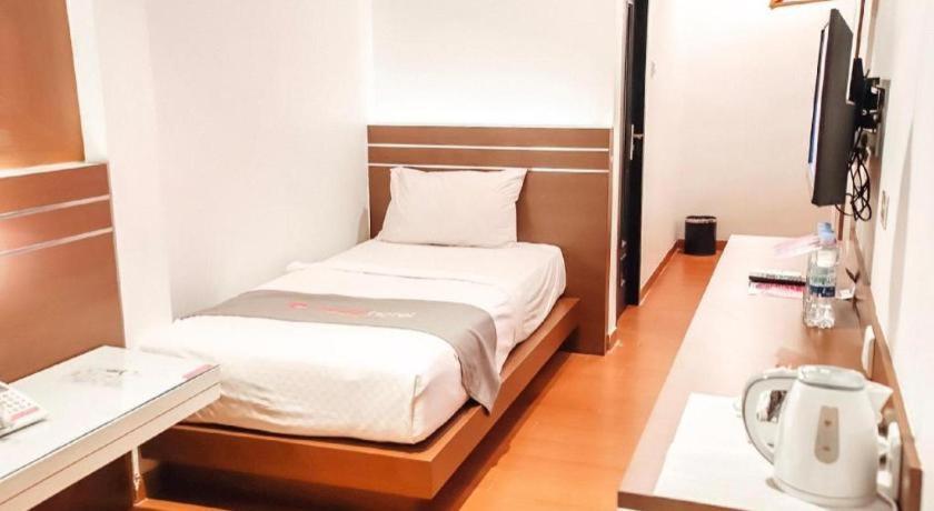 Neotel Hotel City Centre Tanjung Redep Exterior foto